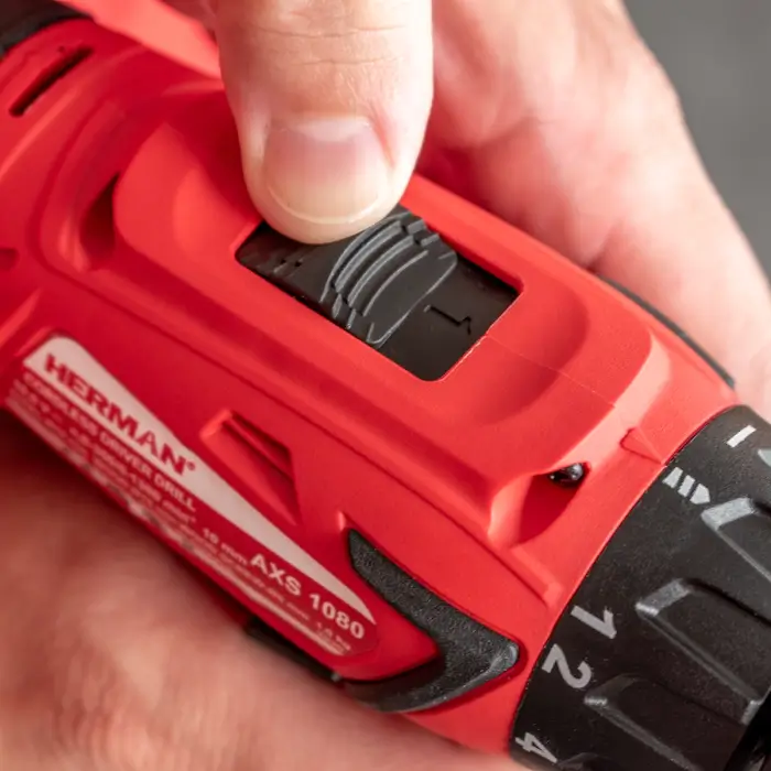Akkus fúrócsavarozó AKCIÓ! HERMAN AXS-1080 | 10,8 V Komplett | Fúrószár készlet INGYEN