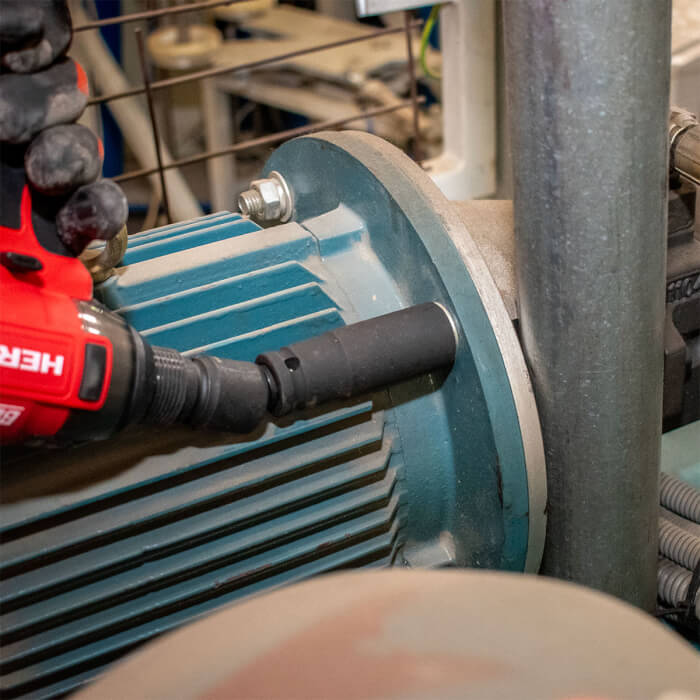 Impact csuklós adapter HERMAN SW-81 1/2"-ról 1/2"-ra