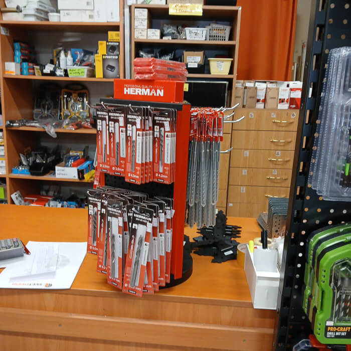 Forgatható pult állvány HERMAN PB-75 1. készlet Szúrófűrész szerszámok