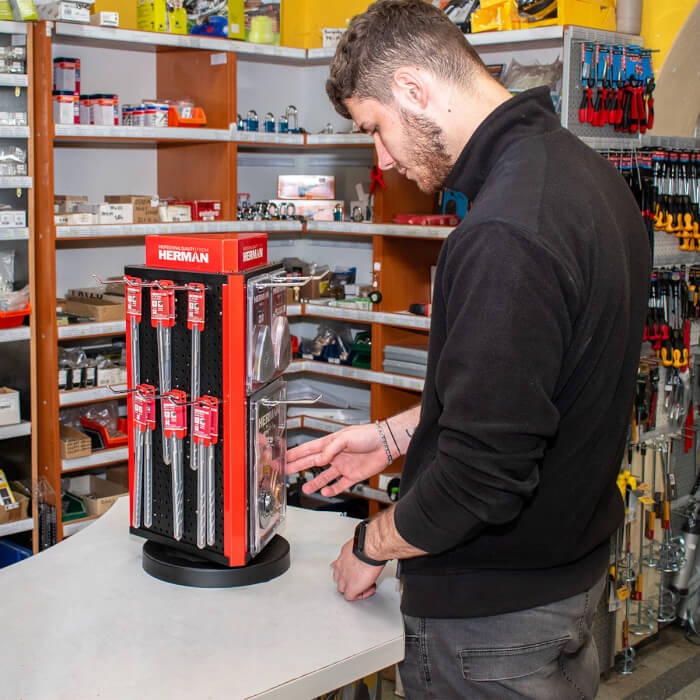 Forgatható pult állvány HERMAN PB-75 1. készlet Szúrófűrész szerszámok